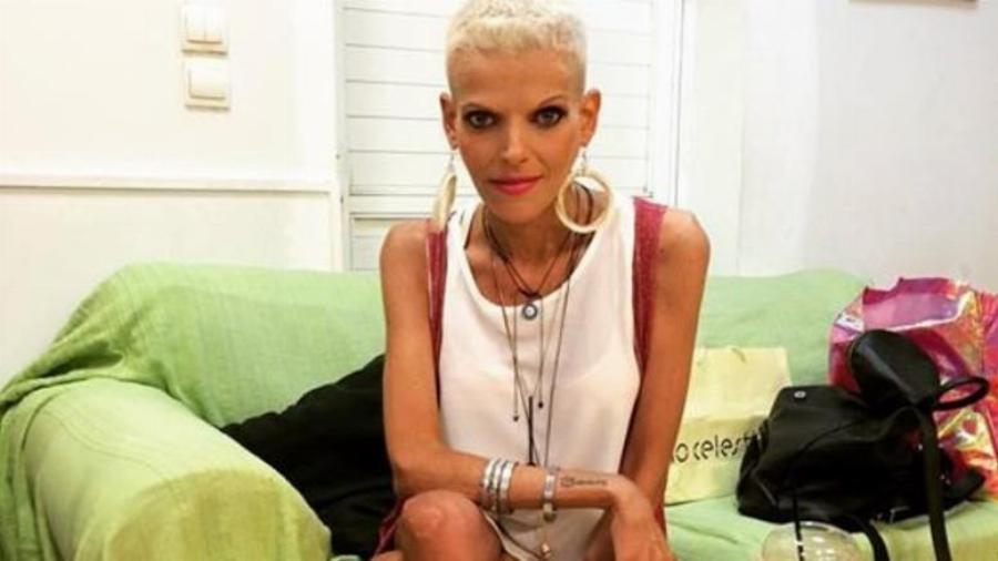 Νανά Καραγιάννη: Ο Γολγοθάς με την ανορεξία, ο γάμος, το μοναχικό τέλος και η κληρονομιά που άφησε στην φίλη της