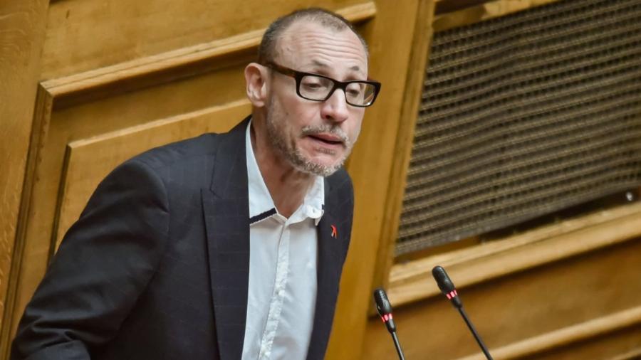 Κλέων Γρηγοριάδης: «Αν δεν ήμουν βουλευτής θα μπορούσα να βγάζω 5.000 ευρώ τη μέρα»