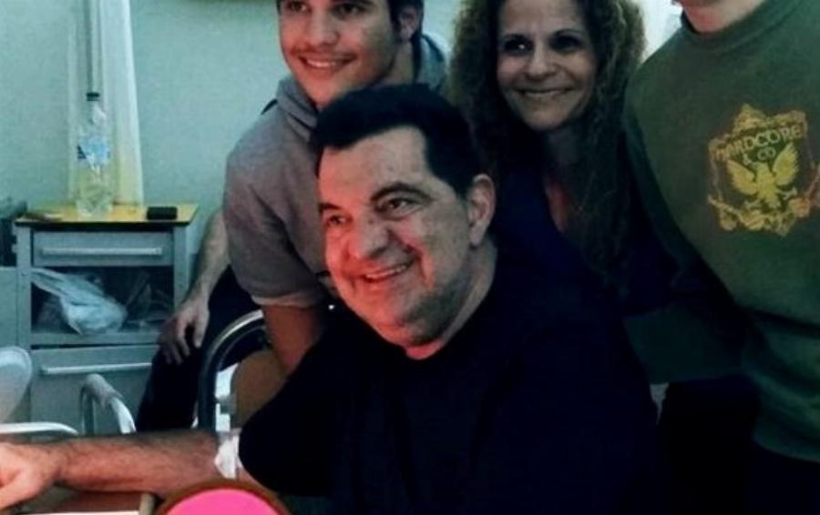 Κώστας Ευριπιώτης: Ο ερωτάς του με τη Ρίτα Σακελλαρίου, η μάχη με τον καρκίνο, η εγχείρηση στο κεφάλι και ο άδοξος θάνατος στο νοσοκομείο