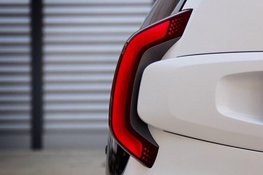 Ηλεκτρικό αυτοκίνητο: Κοστίζει 8.500€, δημιουργείται σε 3 ημέρες και ταξιδεύει 1500 χιλιόμετρα με ένα μόνο γέμισμα