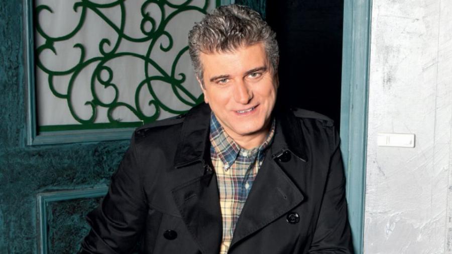 Βλαδίμηρος Κυριακίδης: Πριν 30 χρόνια βρήκα τον άνθρωπο μου. Αν κυβερνούσαν γυναίκες θα ήμουν ευτυχισμένος