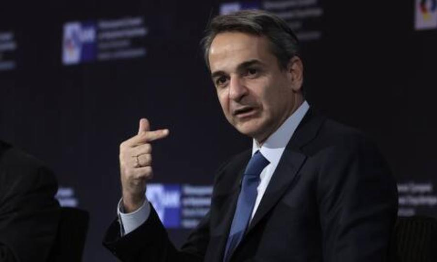 Κατερίνα Καινούργιου για Μητσοτάκη: «Δεν πεθαίνεις από την ομορφιά του, δεν λες και κούκλος»