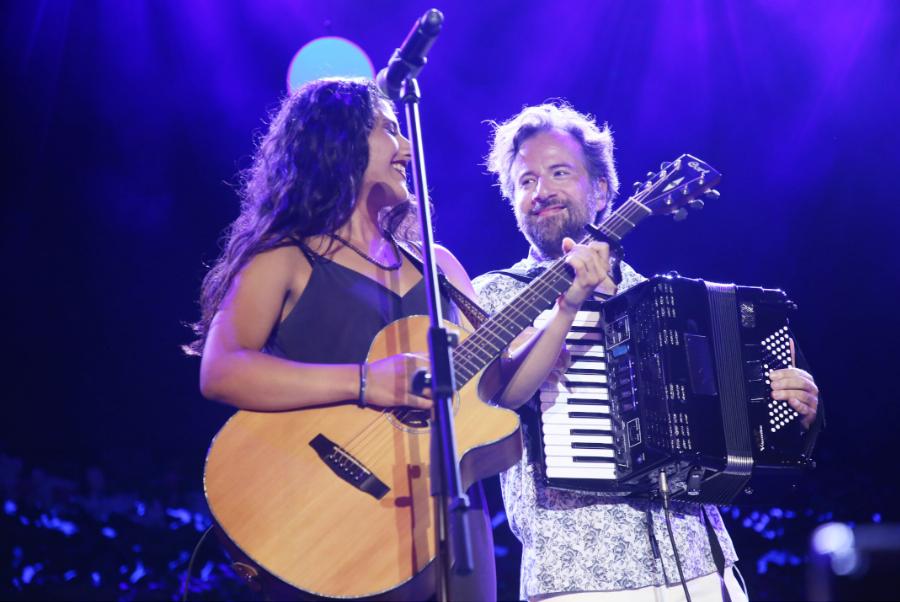 Μαρίνα Σπανού: Η κόρη του Χρήστου Σπανού μεγάλωσε έγινε 19 χρονών, ασχολείται με το τραγούδι και μαγεύει με τη φωνή της