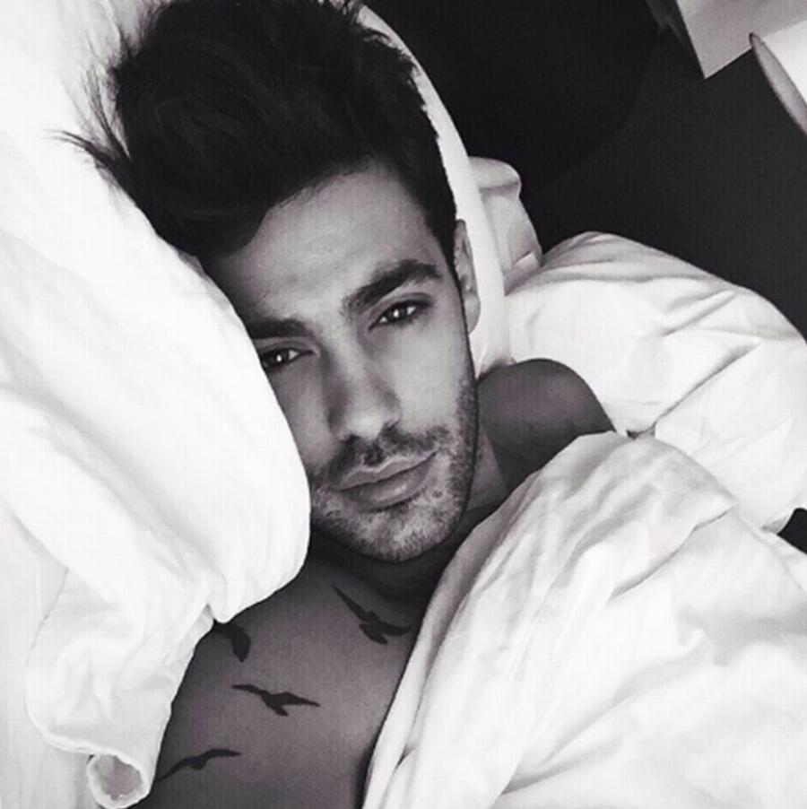 Κώστας Μαρτάκης: Τα παιδικά χρόνια, οι άγνωστοι γάμοι του, η λήξη της συνεργασίας με τον Ψινάκη και τα αδέλφια του