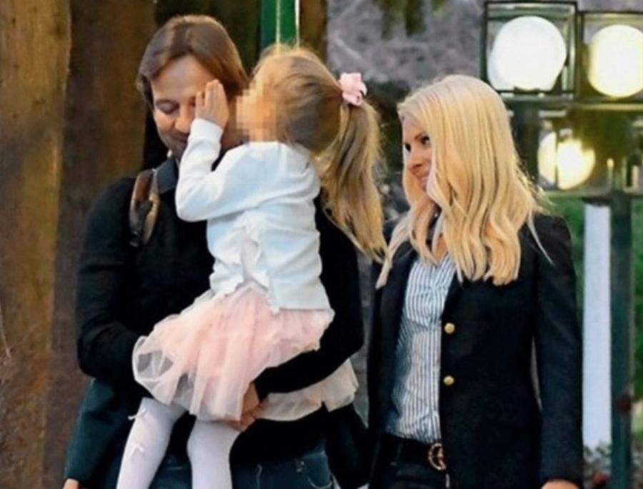 Ελένη Μενεγάκη: Η βασίλισσα της μεσημεριανής ζώνης, η πορεία της στην τηλεόραση, οι εκπομπές που άφησαν εποχή και οι σειρές από το 1990