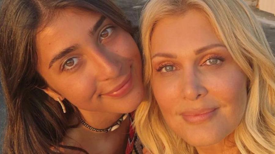 Τα δάκρυα της Νατάσας Θεοδωρίδου: «Είχα χωρίσει και ήμουν και με ένα παιδί δύο ετών, δεν το περίμενα…»