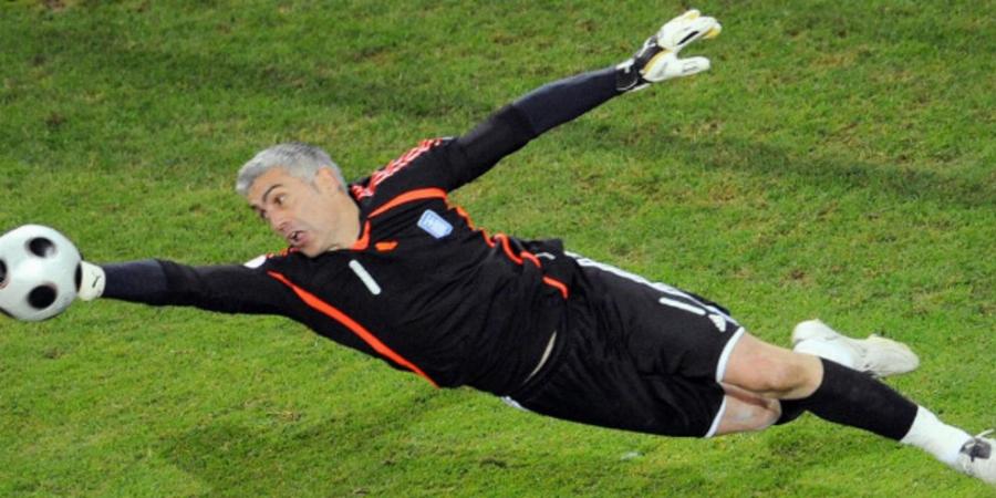 Αντώνης Νικοπολίδης: Ο Έλληνας Τζόρτζ Κλούνει, ο λόγος που έφυγε από τον Παναθηναϊκό και η κούκλα σύζυγός του