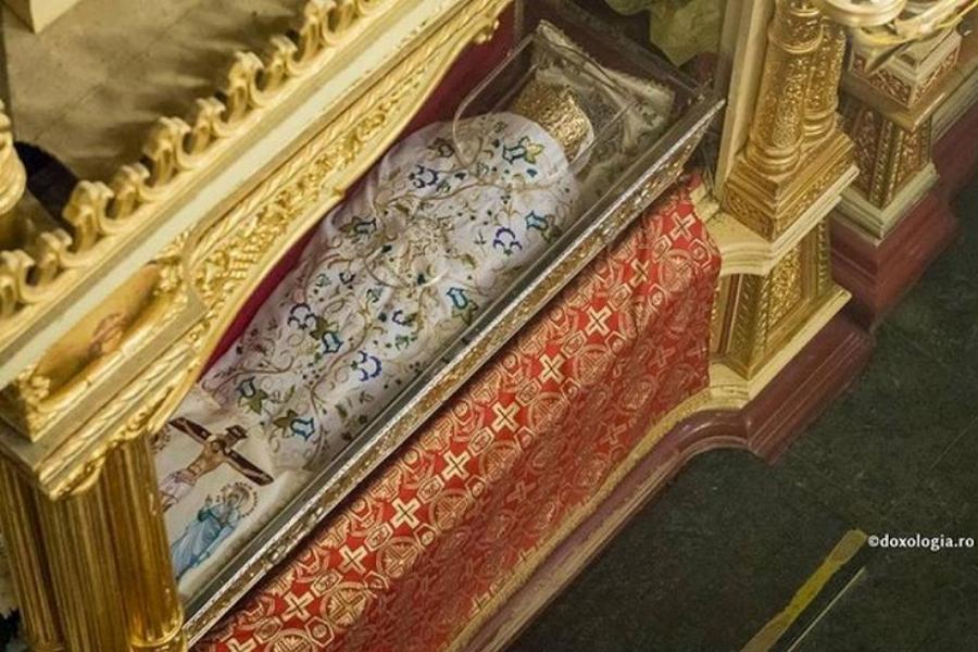 Οσία Παρασκευή η επιβατηνή: Μια αναδρομή στα θαύματα της