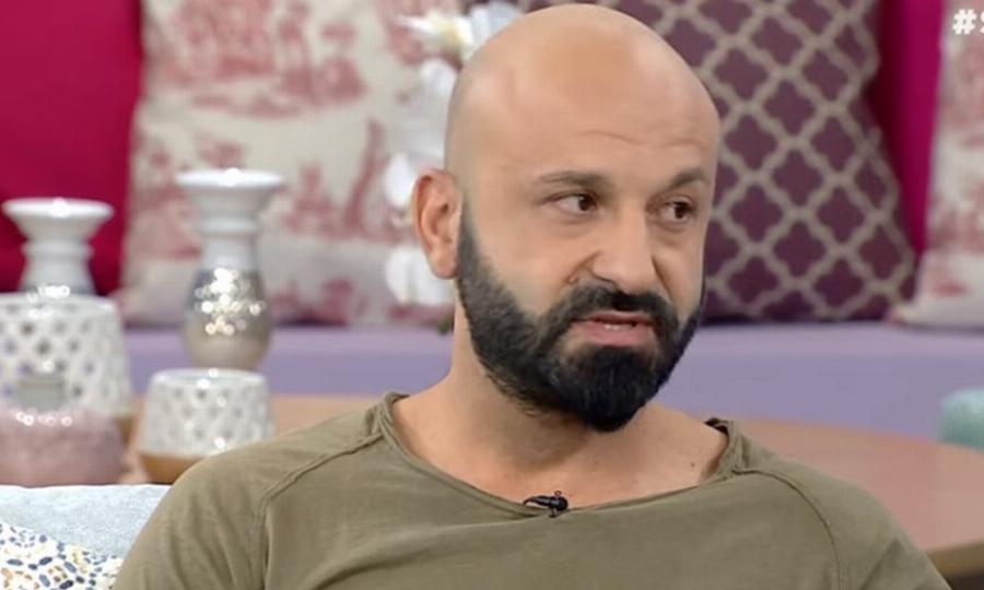 «Το αυτοκινητάκι μου, η οικογένειά μου, νόμιζα ότι βλέπω έργο. Προσπάθησα να σώσω την οικογένειά μου, αλλά…»: Η διήγηση του πατέρα