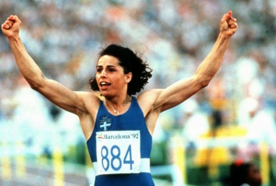 Βούλα Πατουλίδου: Η χρυσή Ολυμπιονίκης, η ατάκα που άφησε εποχή και η αλήθεια για τις πλαστικές