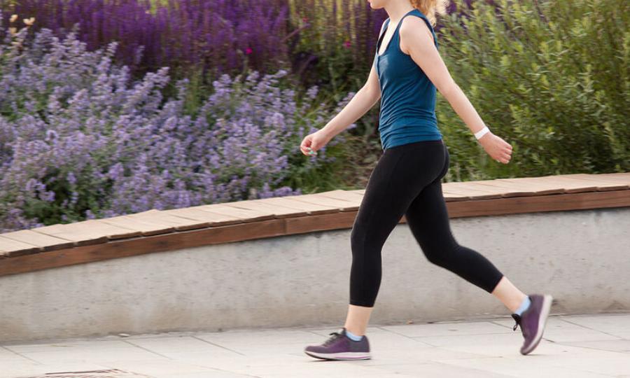 Περπάτημα: Τι συμβαίνει στο σώμα σας με ένα καθημερινό γρήγορο περπάτημα για 15 λεπτά