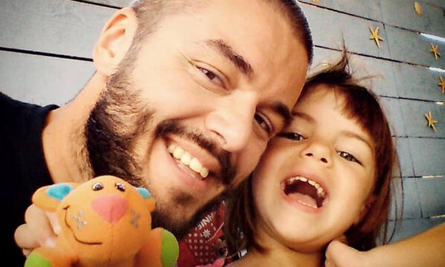 Πέτρος Πολυχρονίδης: Ο πρόωρος θάνατος της αδελφής του, ο καρκίνος του βαφτισιμιού του και ο νέος έρωτας στη ζωή του