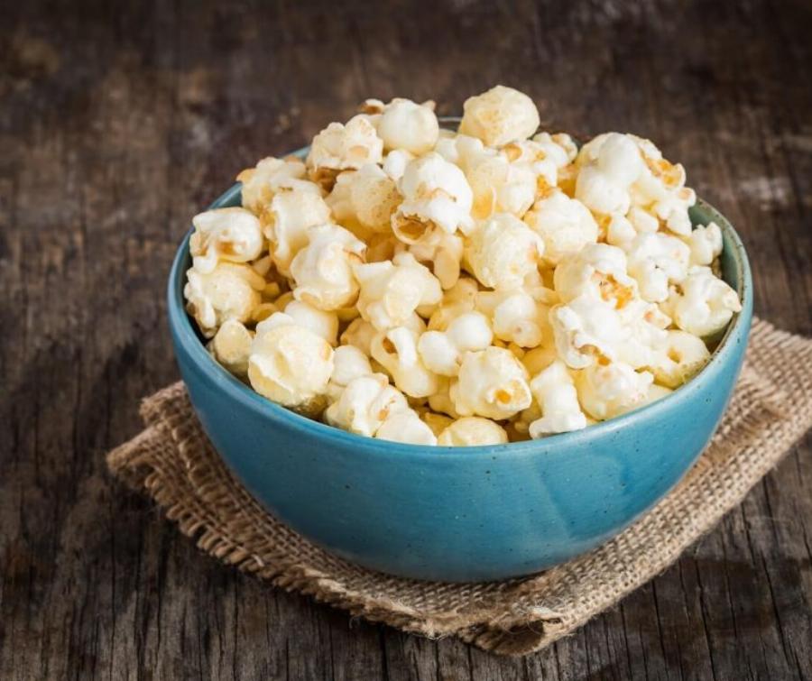 Τι δεν πρέπει να τρώνε τα παιδιά μέχρι 5 ετών για να μην πνιγούν