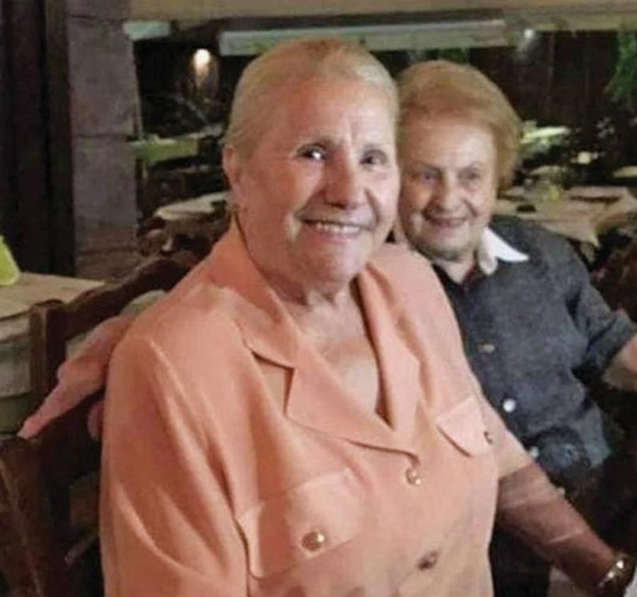 Πόπη Λάζου: Η ξανθιά καλλονή ζωντοχήρα του σινεμά, η μεγάλη γοητεία στους άντρες και η ομορφιά στα 84 της χρόνια