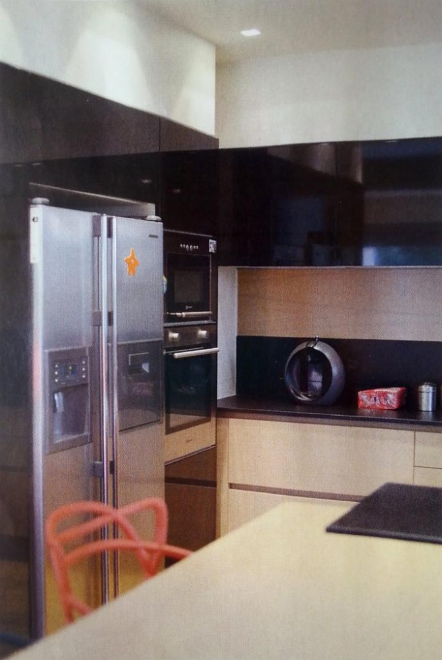 Ράνια Κωστάκη: Η μοναδική φωνή της, το σοβαρό γυναικολογικό πρόβλημα, τα 7 χειρουργεία και το ονειρεμένο σπίτι