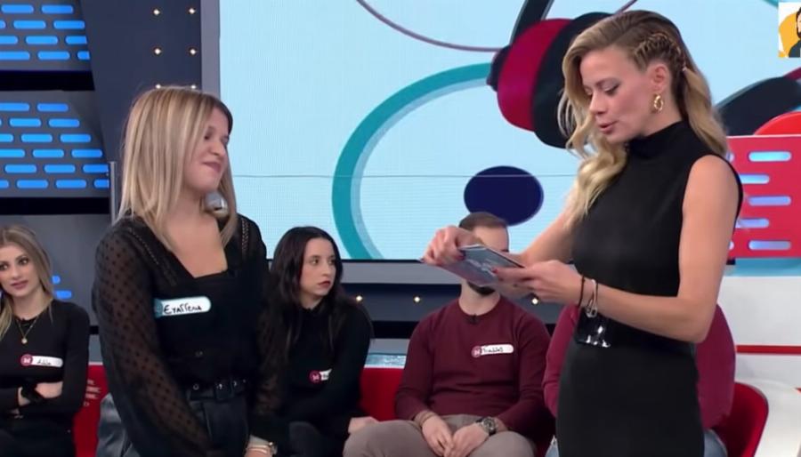 “Δεν αφήνει τίποτα όρθιο”: Η «γυπαετίνα» που άφησε τη Μακρυπούλια με το στόμα ανοιχτό στο Ρουκ Ζουκ