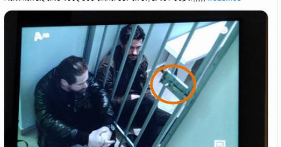 Το σκηνοθετικό λάθος στο κελί του Αστέρη στο Σασμό που προκάλεσε χαμό