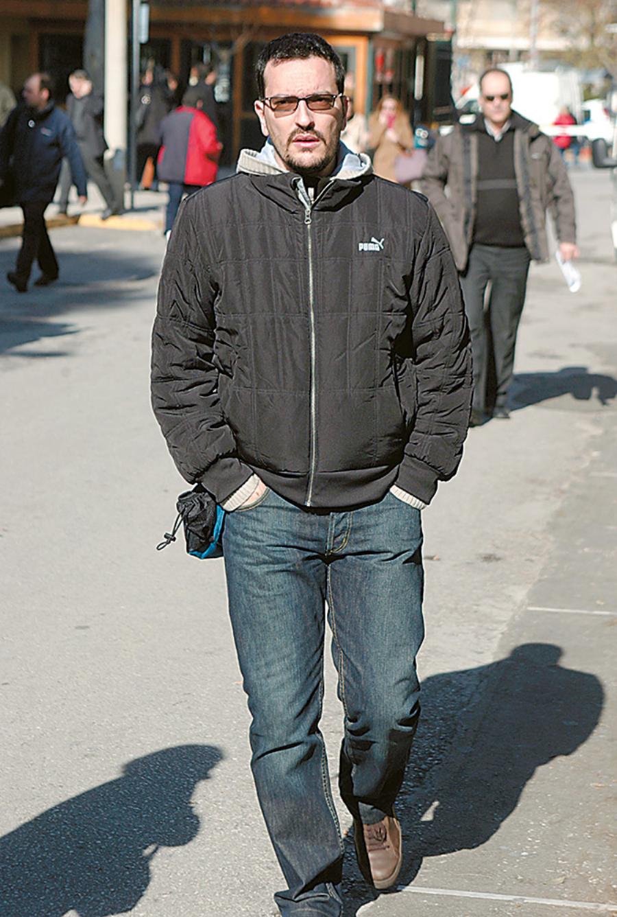 Σωκράτης Γκιόλιας: Η εκτέλεση του δημοσιογράφου με 13 σφαίρες και η δημόσια ανάληψη ευθύνης