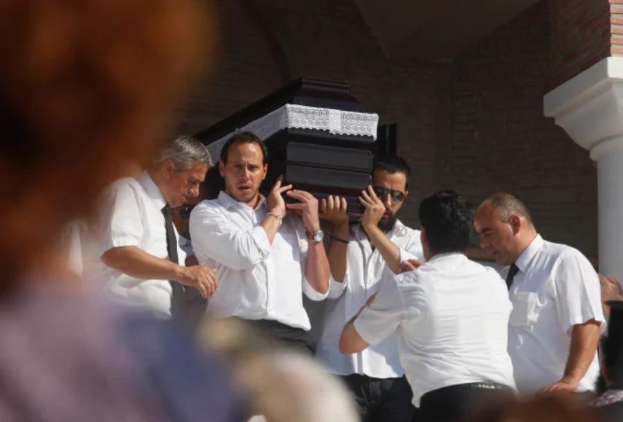 Σωκράτης Γκιόλιας: Η εκτέλεση του δημοσιογράφου με 13 σφαίρες και η δημόσια ανάληψη ευθύνης