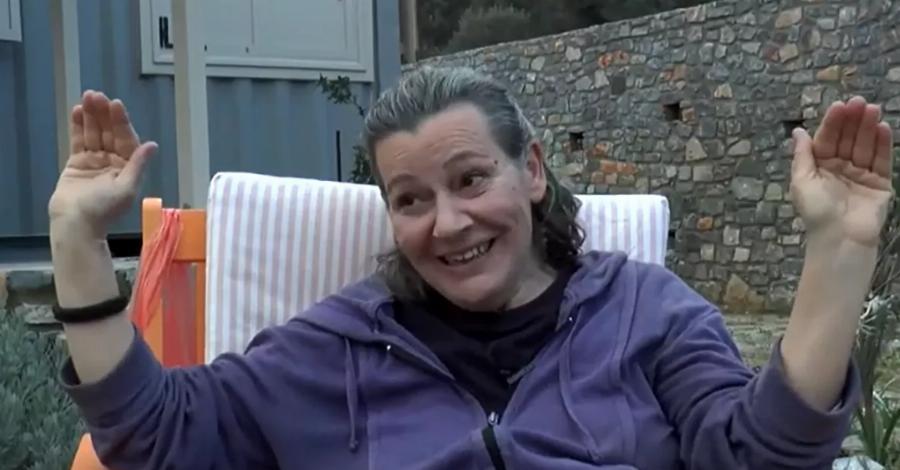 Δήμητρα Σωτηριάδου: Η απόσυρση από την τηλεόραση, η νέα αρχή στην ζωή, και το κοντέινερ χωρίς ρεύμα στο βουνό