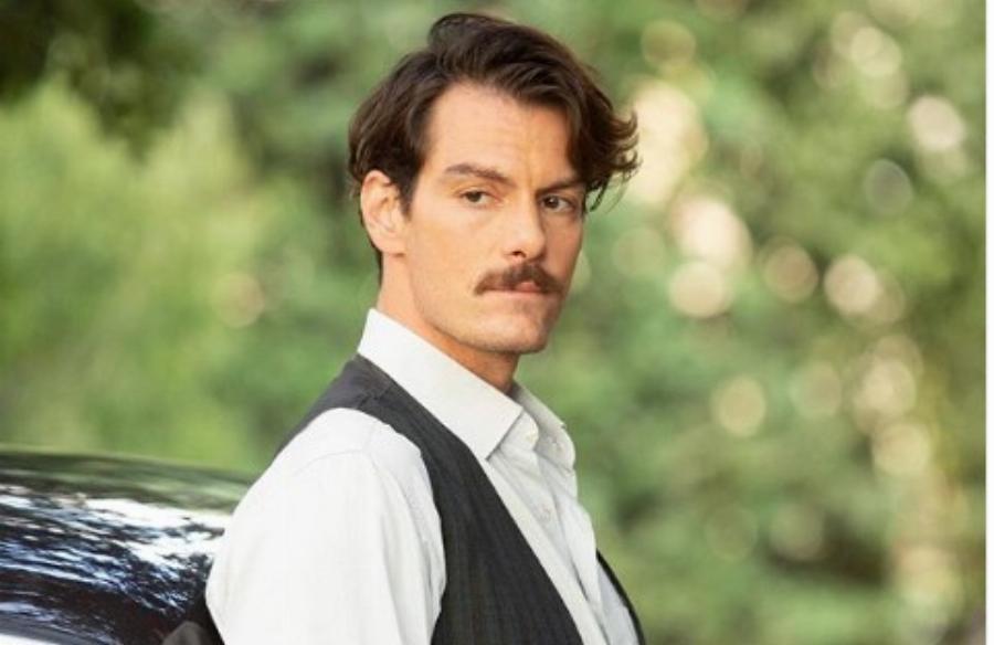 Γιάννης Κουκουράκης: Η συμμετοχή στις «Άγριες Μέλισσες», τα 7 δοκιμαστικά, η θαυμάστρια που του έκανε εντύπωση και ο γάμος