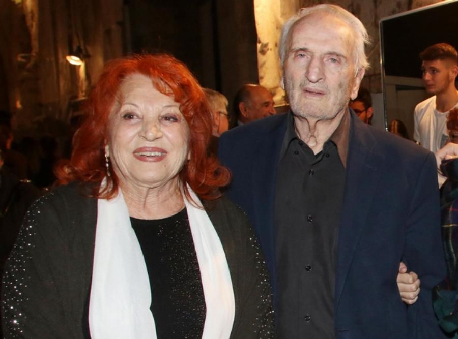 Νικήτας Τσακίρογλου: Ο ρόλος στη σειρά για τον Άγιο Παΐσιο, η μεγάλη καριέρα, τα σπουδαία βραβεία και η ζωή στο πλευρό της Χρυσούλας Διαβάτη