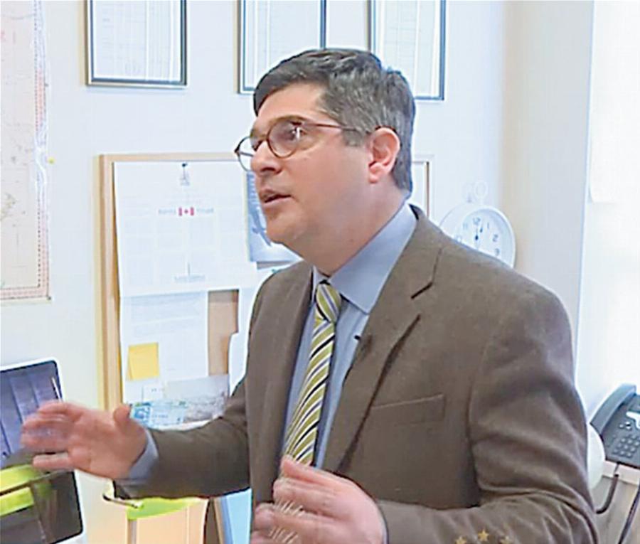 «Εφαρμόστε ίδιες κυρώσεις και στην Τουρκία που εισέβαλε στην Κύπρο»: Τούρκος καθηγητής μιλάει για την εισβολή του 1974