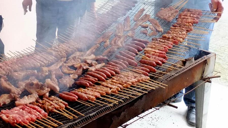 Δεν έδωσαν σουβλάκι στο παιδί μου, επειδή δεν είχα πληρώσει συνδρομή στον Σύλλογο Γονέων