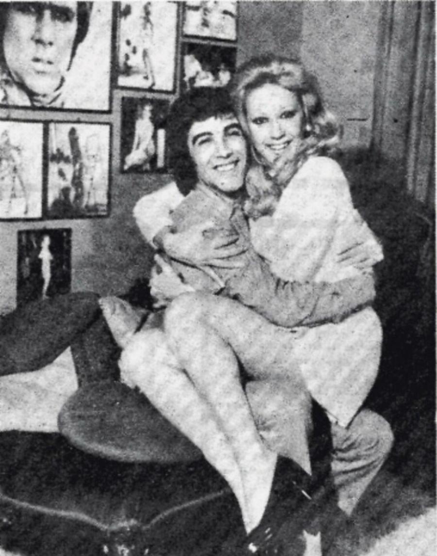 Λάσκαρη – Βοσκόπουλος: «Όταν χώρισαν ο Τόλης είχε μίσος. Πήγε σπίτι το έσπασε όλο κι έσκισε όλα τα φουστάνια»