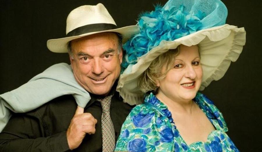 Αντώνης Ξένος: Ο γάμος του με την Ελένη Γερασιμίδου, η κόρη τους, τα έπιπλα από τα σκουπίδια και το επικίνδυνο χειρουργείο