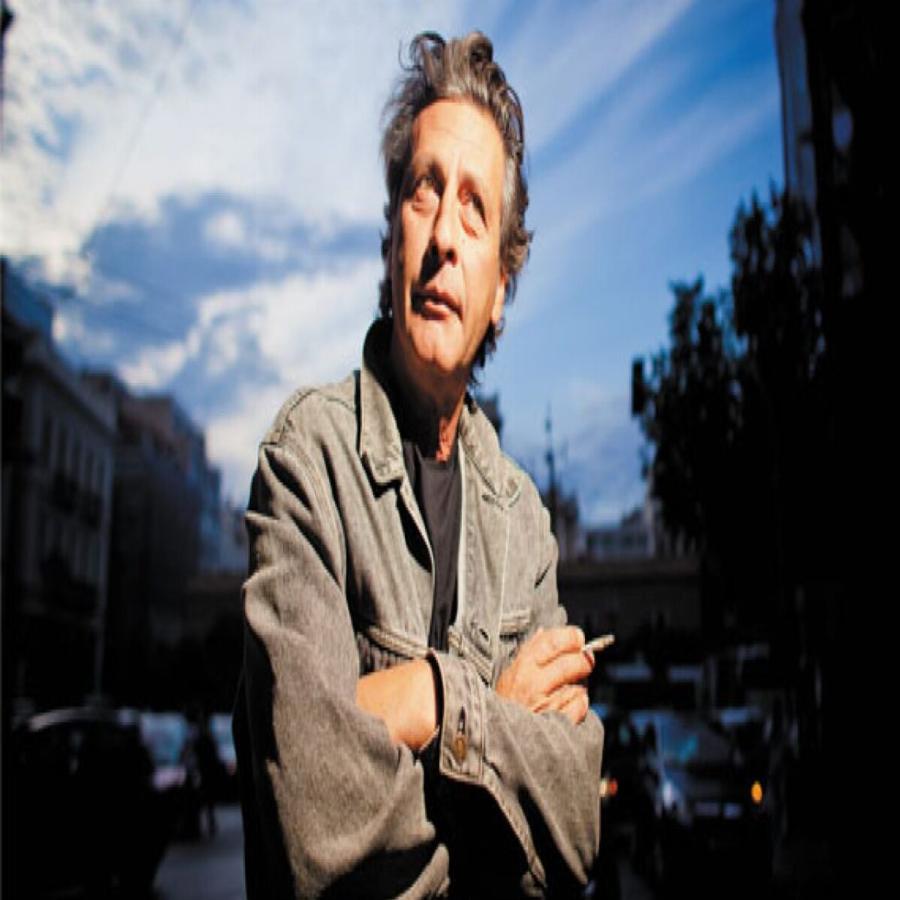 Τάκης Σπυριδάκης: Ο χαμός της αδερφής του, οι διαφημίσεις που άφησαν ιστορία, ο καρκίνος και η μεγάλη μάχη με την αρρώστια