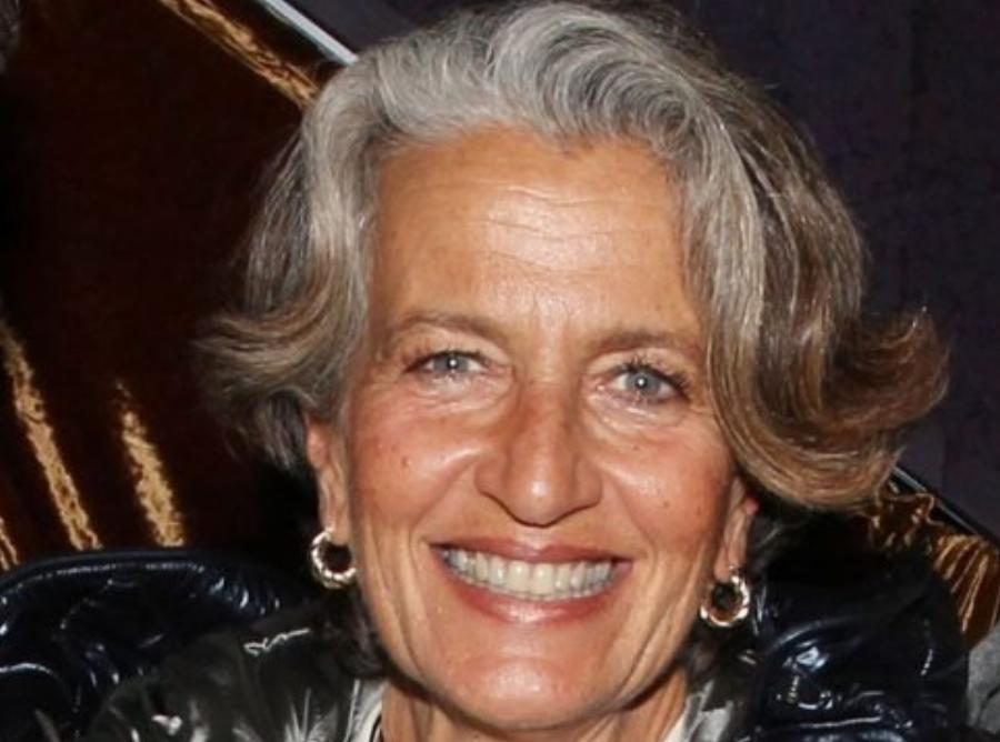 Λουκία Παπαδάκη: Η αποθέωση της «Σάντρας» στη «Λάμψη», το μεγάλωμα του γιου της και το μεγάλο της παράπονο