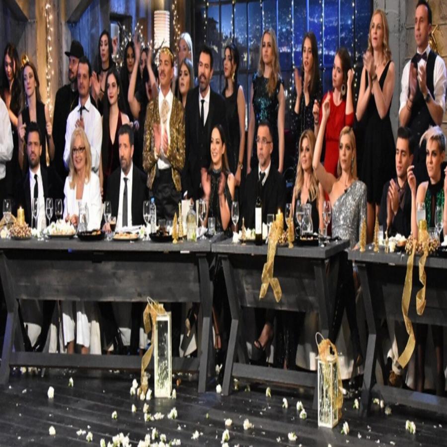 «Πείτε της να φύγει»: Η αποκάλυψη του Σπύρου Παπαδόπουλου για τον καβγά με την τραγουδίστρια που αποχώρησε από το «Στην υγειά μας»