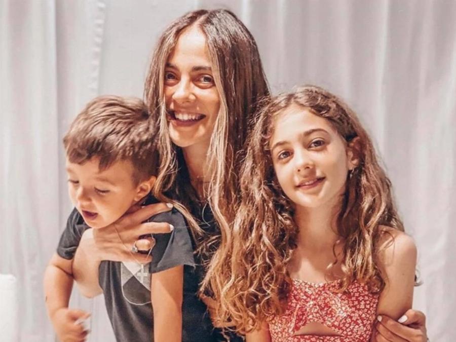 Αγγελική Δαλιάνη και Μάνος Παπαγιάννης: Οι γλυκιές οικογενειακές δημοσιεύσεις – Η κόρη που είναι ίδια η μαμά και ο γιος που μοιάζει στο μπαμπά