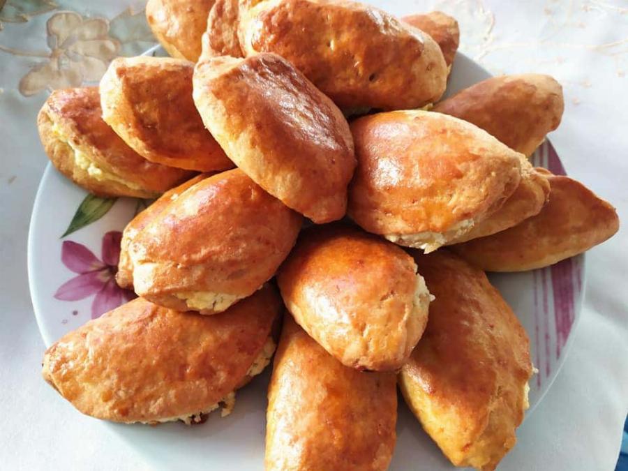 Του ονείρου τυροπιτάκια: H εύκολη συνταγή με σπιτική ζύμη για ένα πεντανόστιμο αποτέλεσμα