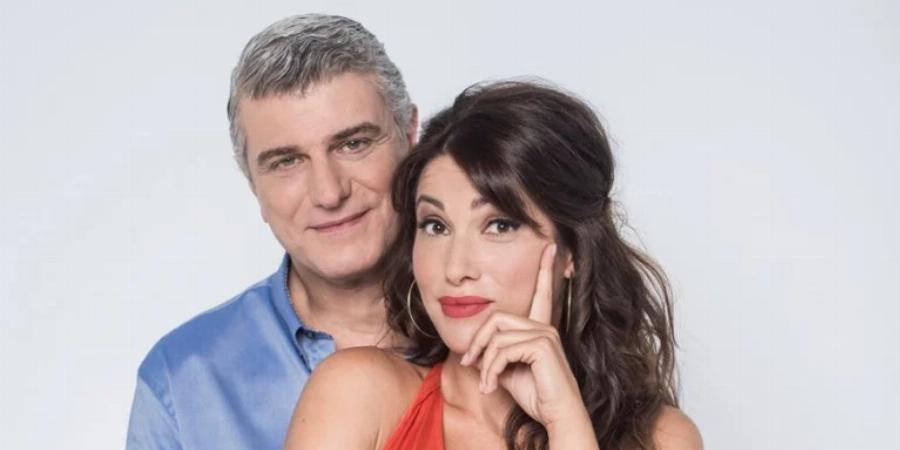 Κλέλια Ρένεση: Η ιατρική, το παιδί εκτός γάμου, η δημόσια εξομολόγηση και ο άγνωστος πατέρας