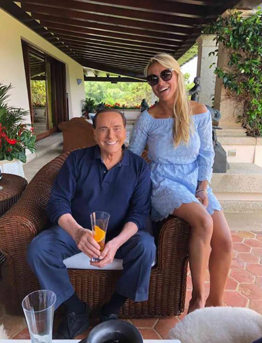 Σίλβιο Μπερλουσκόνι: Γάμος στα 85 – Η νύφη είναι η 32χρονη ξανθιά καλλονή σύντροφος του