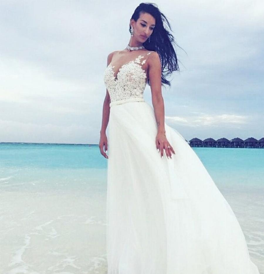 Αφροδίτη Μπάρμπα: Ο χλιδάτος γάμος με τον Σεΐχη, η κακοποίηση, το διαζύγιο και η σύλληψη για ναρκωτικά