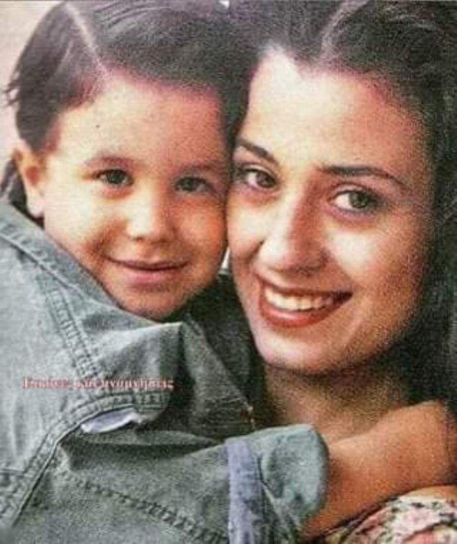 Μαρία Τζομπανάκη: «Έριξε το Instagram» – Οι γλυκιές φωτογραφίες με τον εγγονό της και οι χιλιάδες θαυμαστές