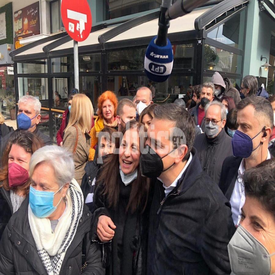 “Είσαι ο επόμενος πρωθυπουργός”: Μεγάλη αποθέωση του Αλέξη Τσίπρα στην Καλαμαριά