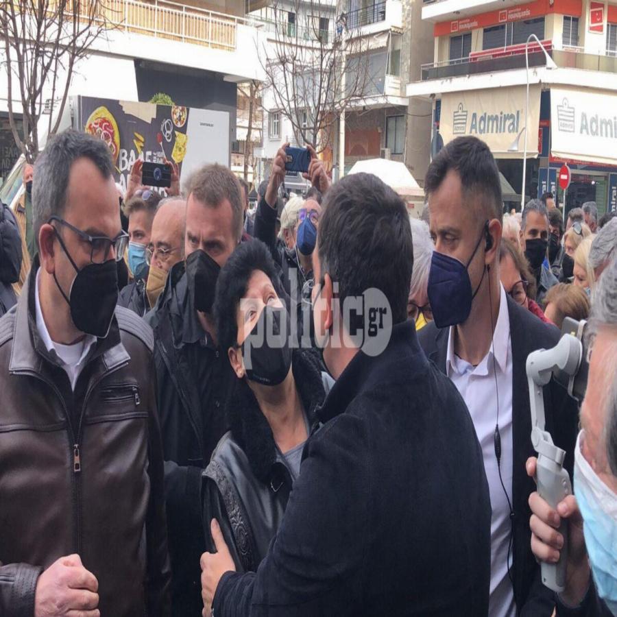 “Είσαι ο επόμενος πρωθυπουργός”: Μεγάλη αποθέωση του Αλέξη Τσίπρα στην Καλαμαριά