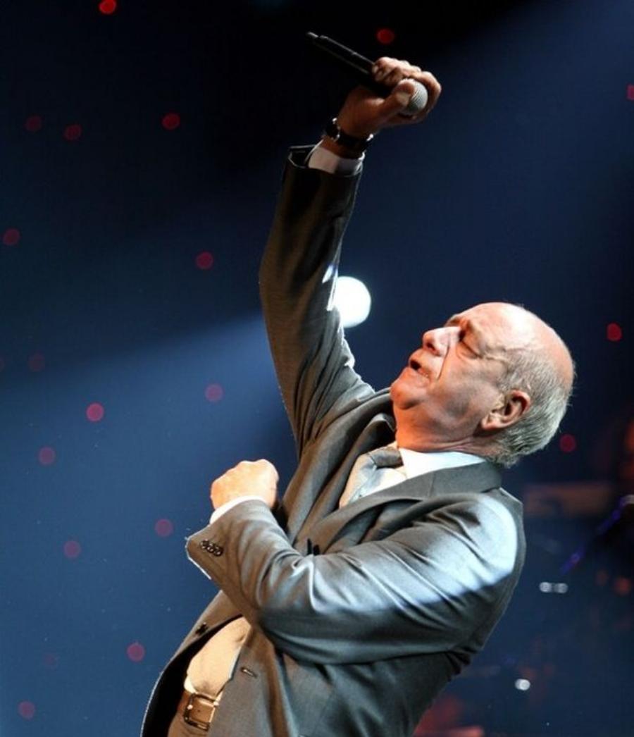 Δημήτρης Μητροπάνος: Οι θρυλικές επιτυχίες, ο πατέρας που είδε 29 χρόνια μετά και το τέλος στα 64 χρόνια του