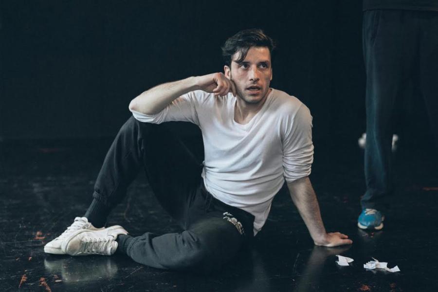 Σπύρος Χατζηαγγελάκης: Η σχέση με την Μαρία Χάνου, οι αποκαλυπτικές φωτογραφίες και η επιτυχία στο “Μην αρχίζεις την Μουρμούρα”