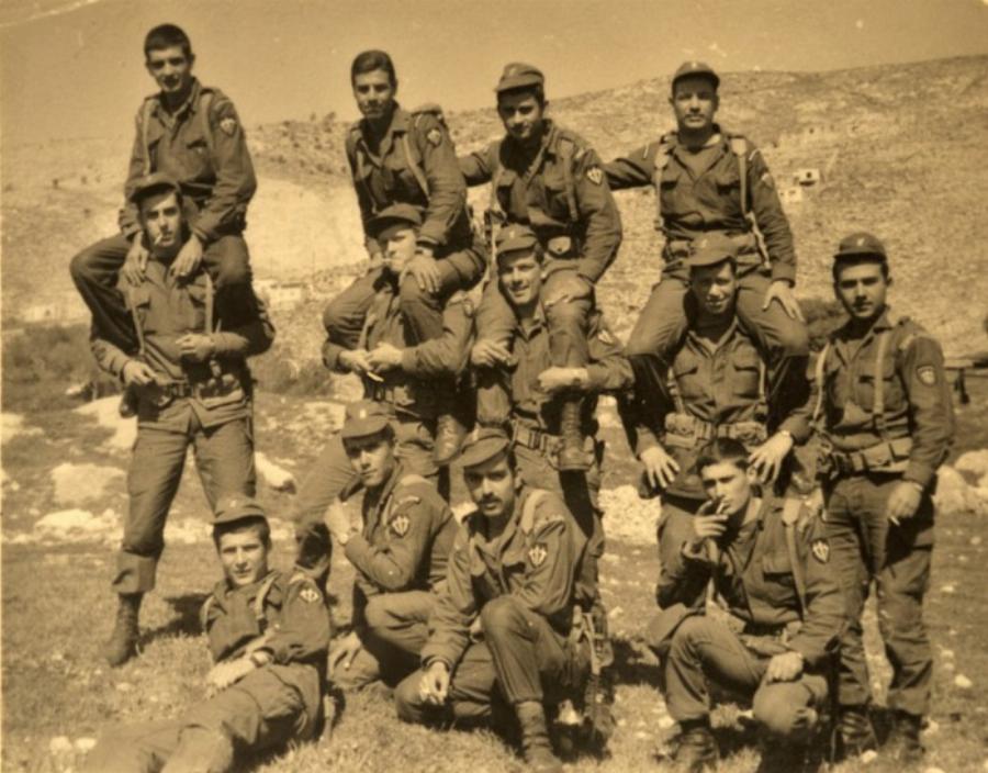 Μανώλης Μπικάκης: Ποιος ήταν ο Έλληνας ήρωας που κατάφερε να καταστρέψει 6 τούρκικα άρματα αλλά έφυγε άδοξα