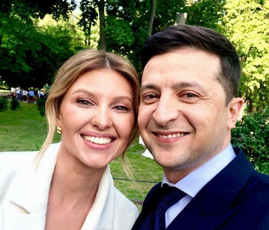 Ολένα Ζελένσκι: Η πανέμορφη σύζυγος του προέδρου Ζελένσκι και Πρώτη Κυρία της Ουκρανίας που είναι στόχος των Ρώσων