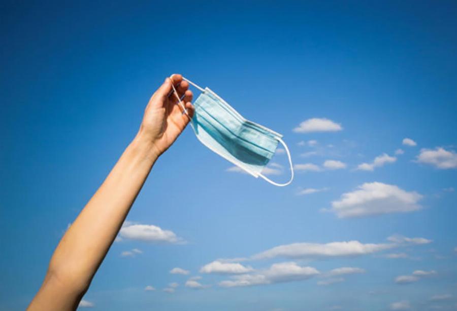 Κορονοϊός: Τέλος από σήμερα οι μάσκες – Ελευθερία στους εξωτερικούς χώρους