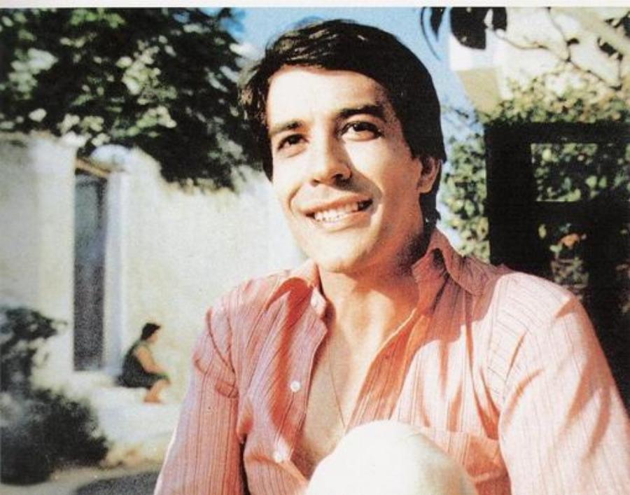 Δάκης: Πως βγήκε το όνομά του, η ερωτική σχέση με την Μαργαρίτα Μπρόγιερ, οι φήμες, ο όγκος και οι 6 μήνες ζωής