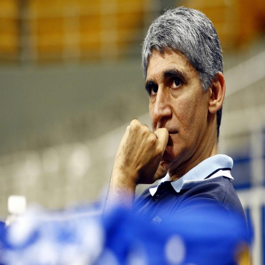 Παναγιώτης Γιαννάκης: Ο «Δράκος» του ελληνικού μπάσκετ, η στεναχώρια για τον Γκάλη, ο σοβαρός τραυματισμός και τα 38 χρόνια γάμου