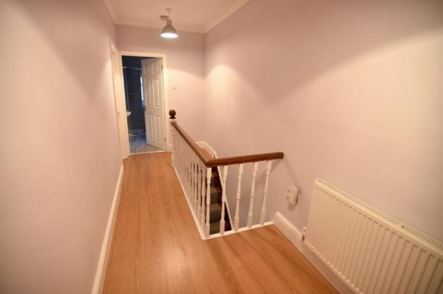 Σπίτι ερείπιο με 1 ευρώ: Ζευγάρι το αγόρασε και το μετέτρεψε σε ονειρεμένο παλάτι