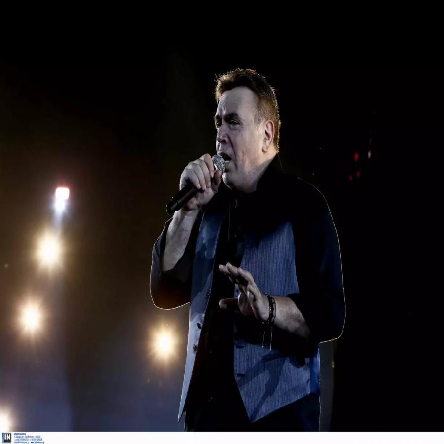 «Λένε πως πάσχω από λευχαιμία»: Η οργισμένη ανάρτηση του Μανώλη Λιδάκη για την κατάσταση της υγείας του